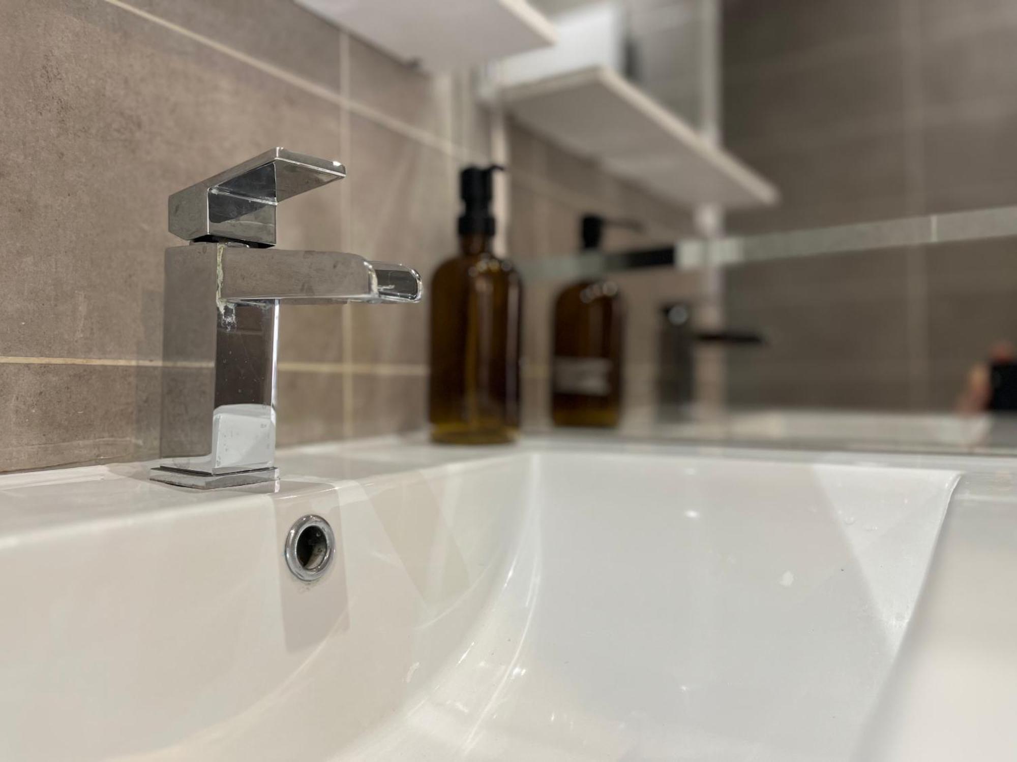 Suite Miramar Брон Екстериор снимка
