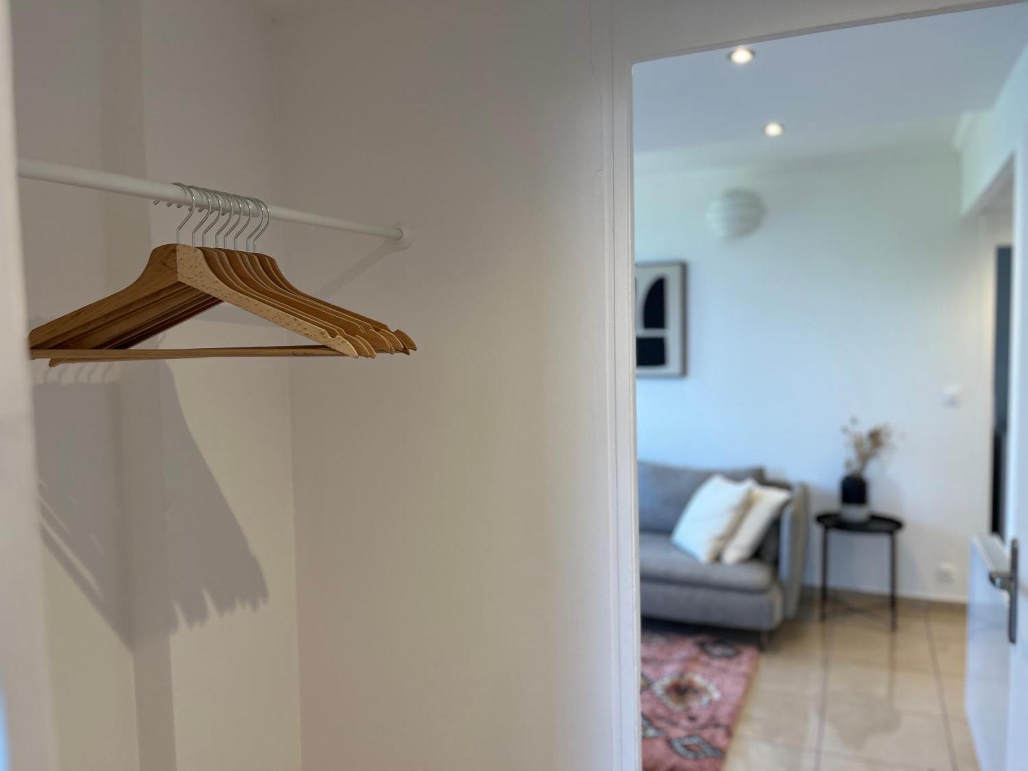 Suite Miramar Брон Екстериор снимка